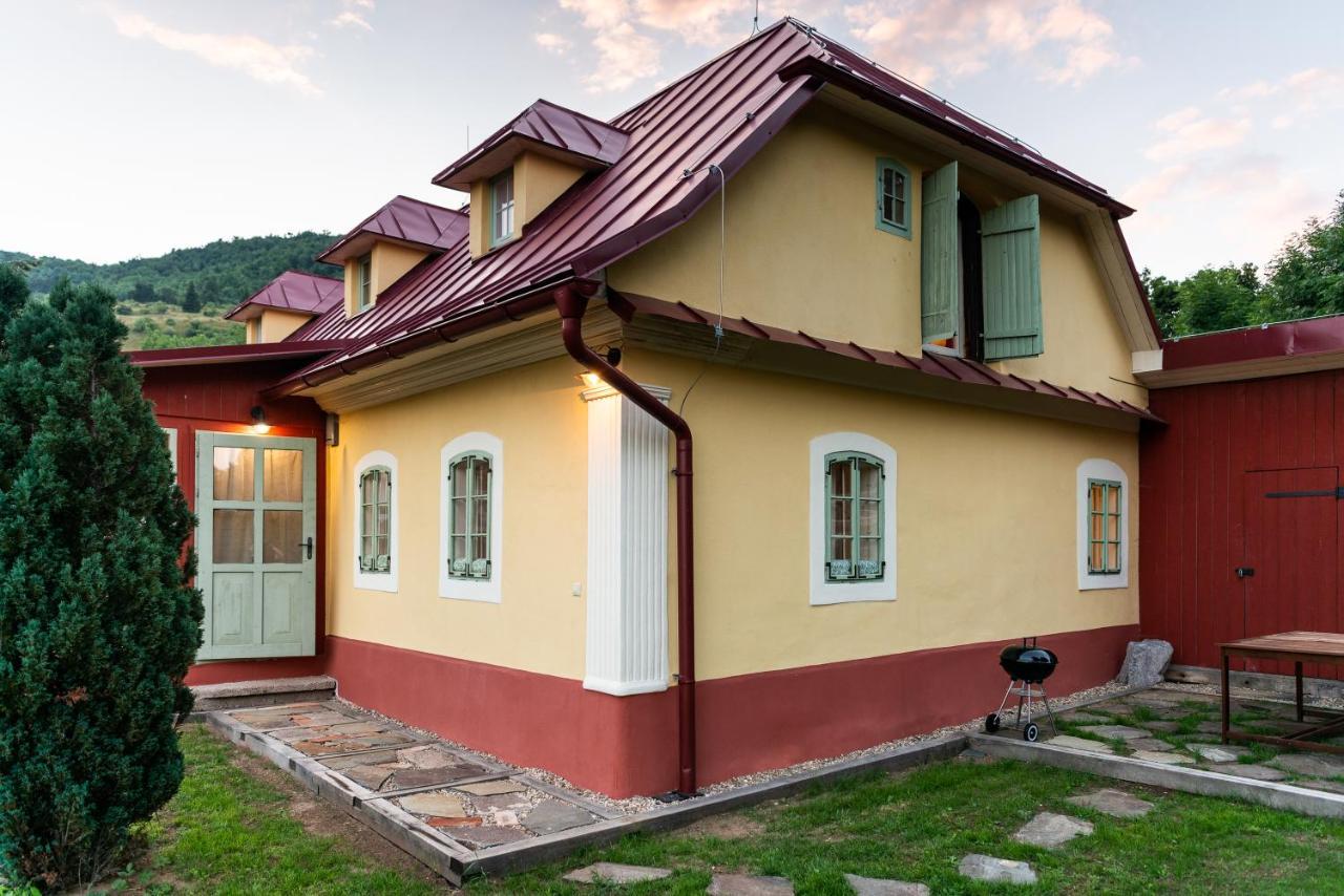 Villa Domcok Na Slnecnom Kopci Banská Štiavnica Exterior foto